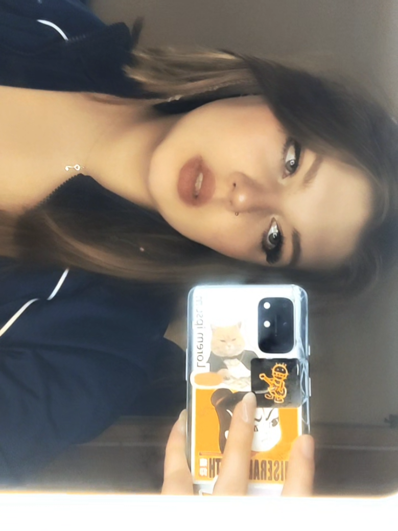 @Karina