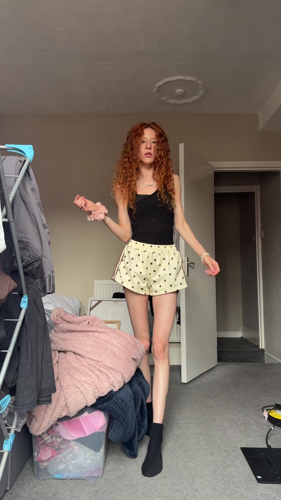 @Hot.mess_21