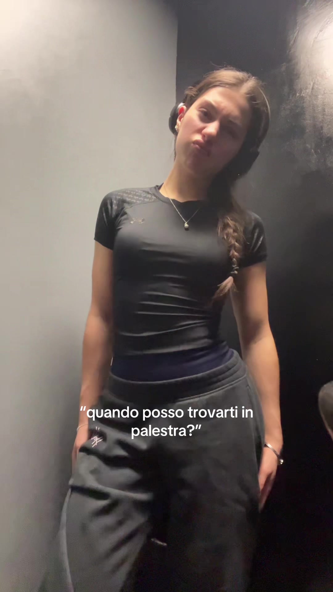 @Nora De Carlo