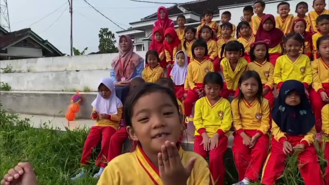 @Eka Maria utama