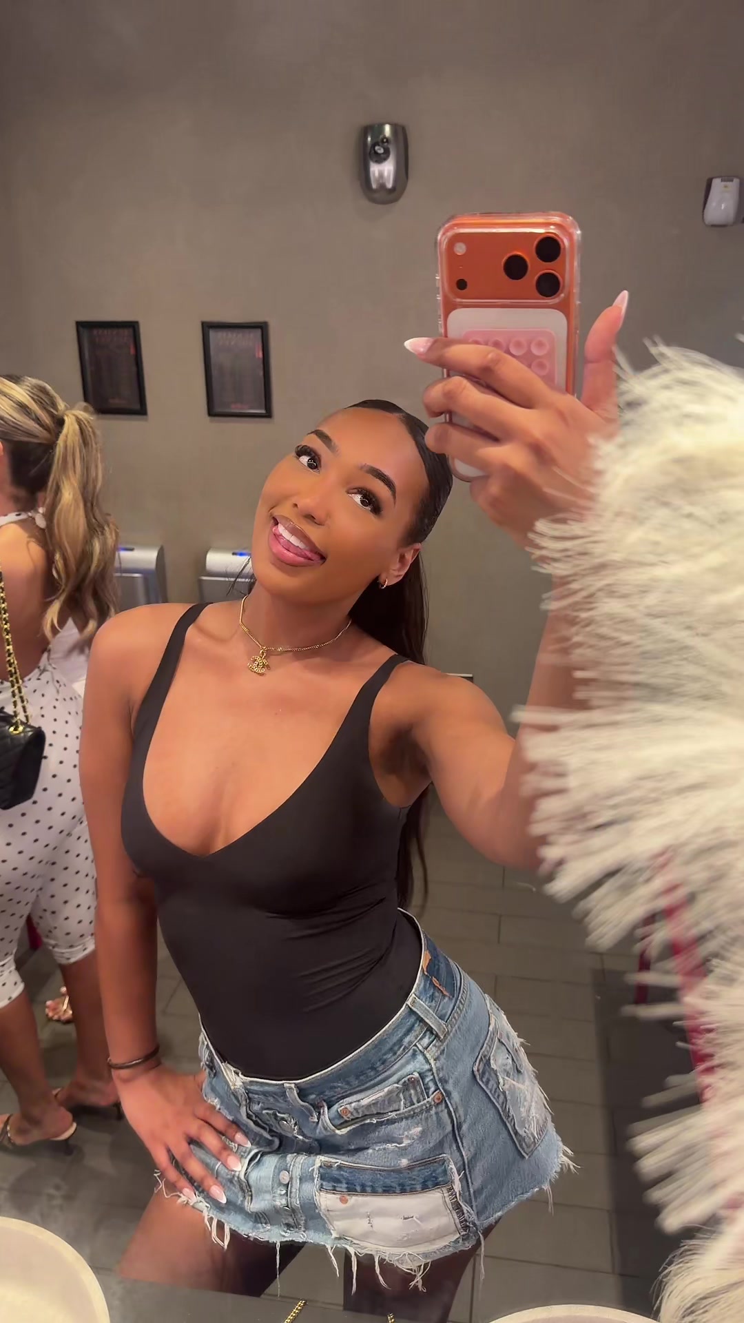 @Zoe Baptiste