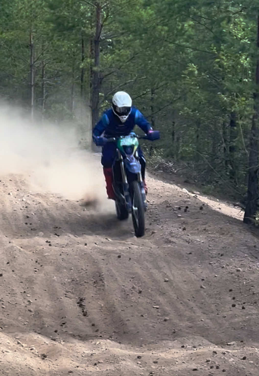 @HHRacingEnduroTeam
