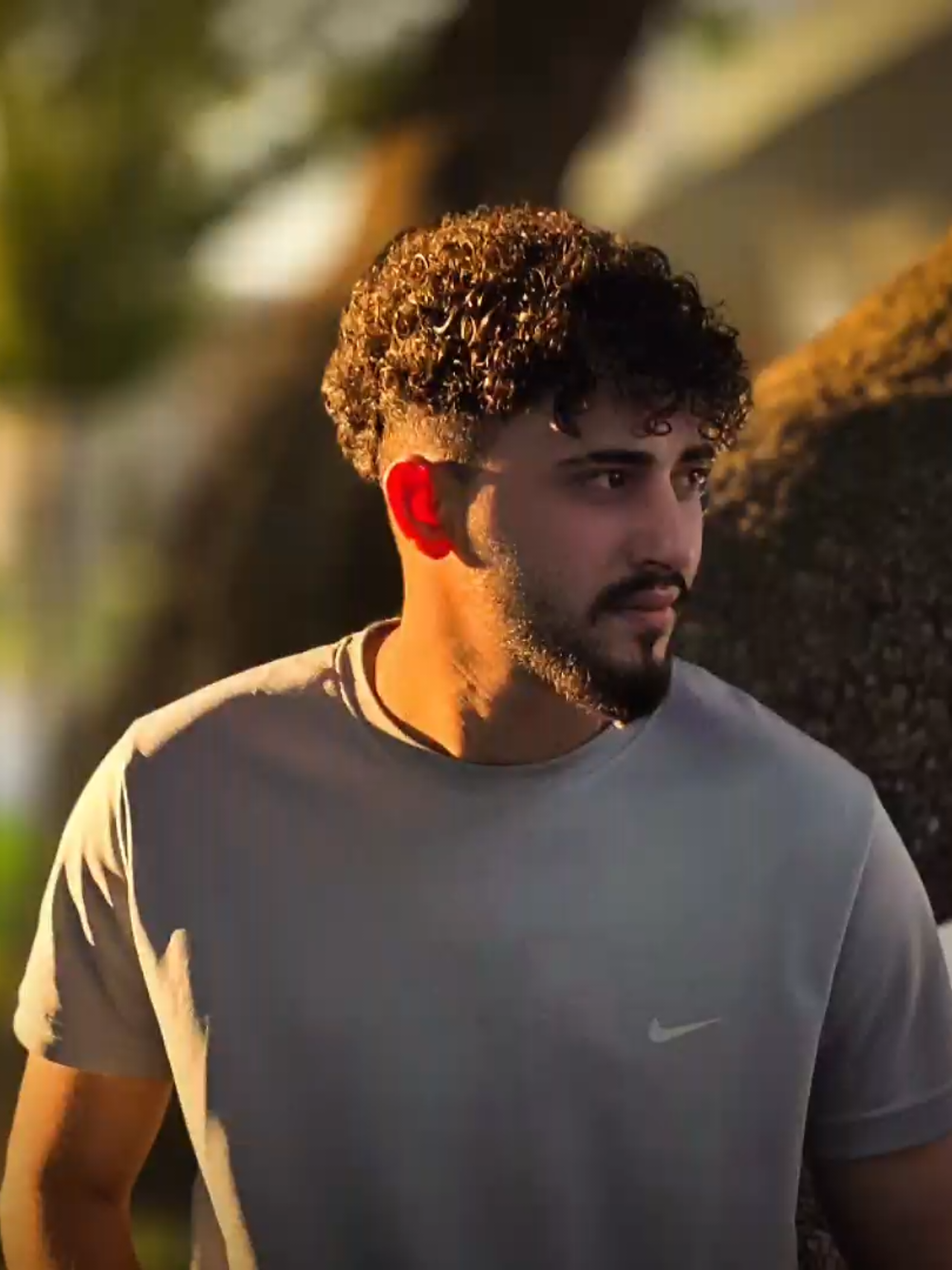 @لـــوفـــي L𝓸𝓯𝓲!