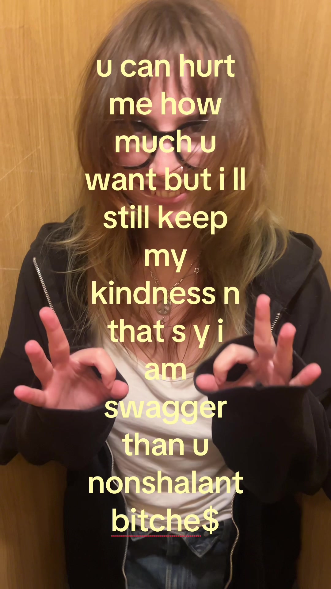 @eliz☮︎