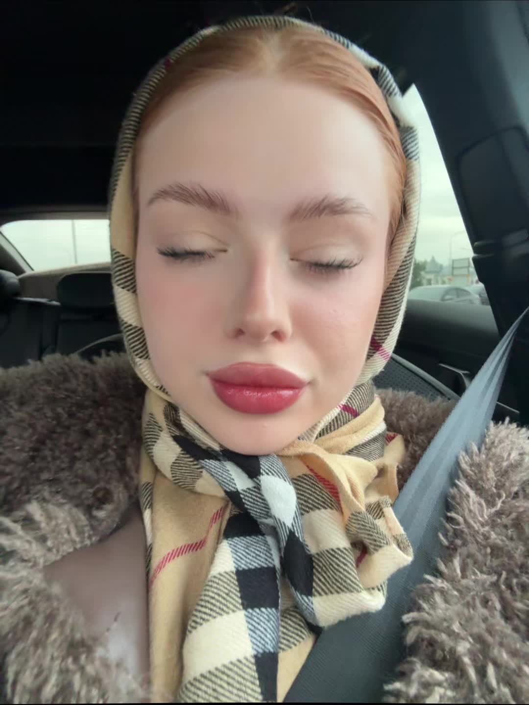 @Настаси