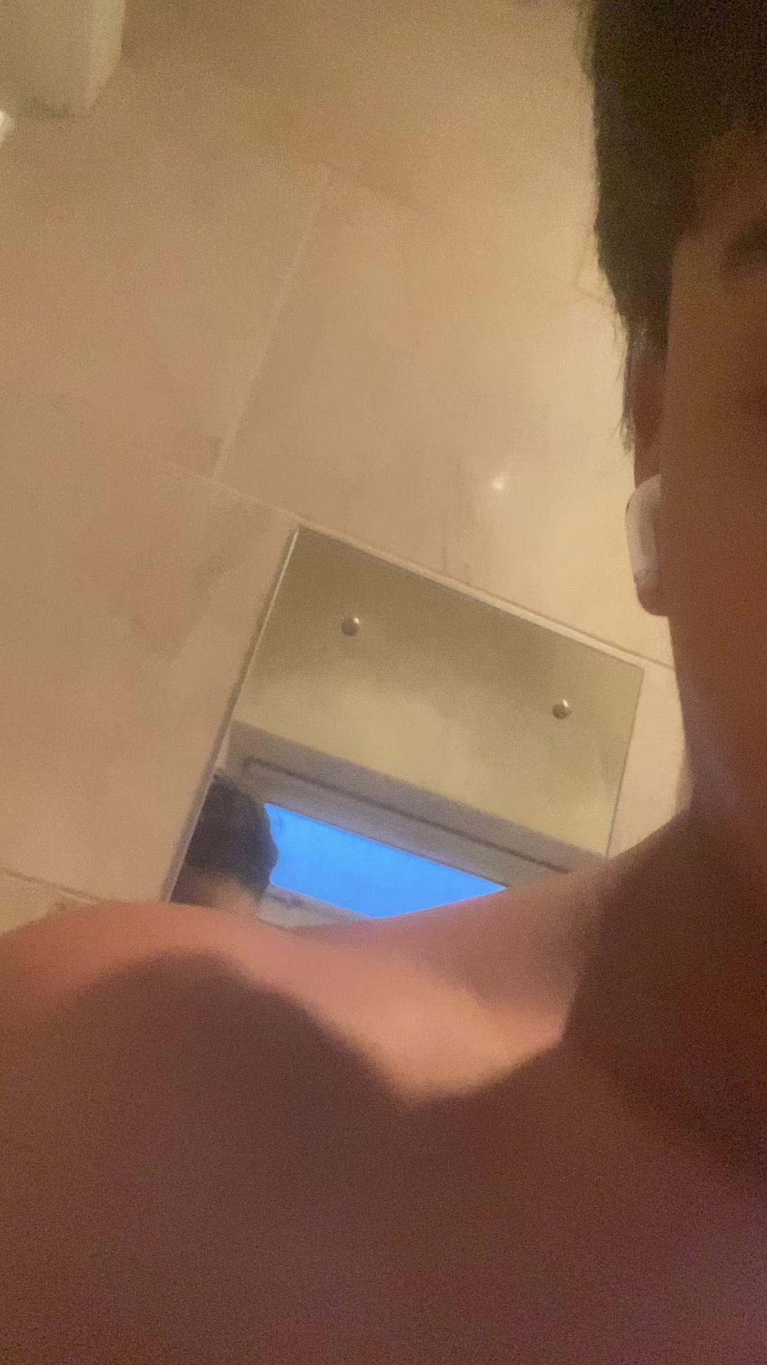 @🦊