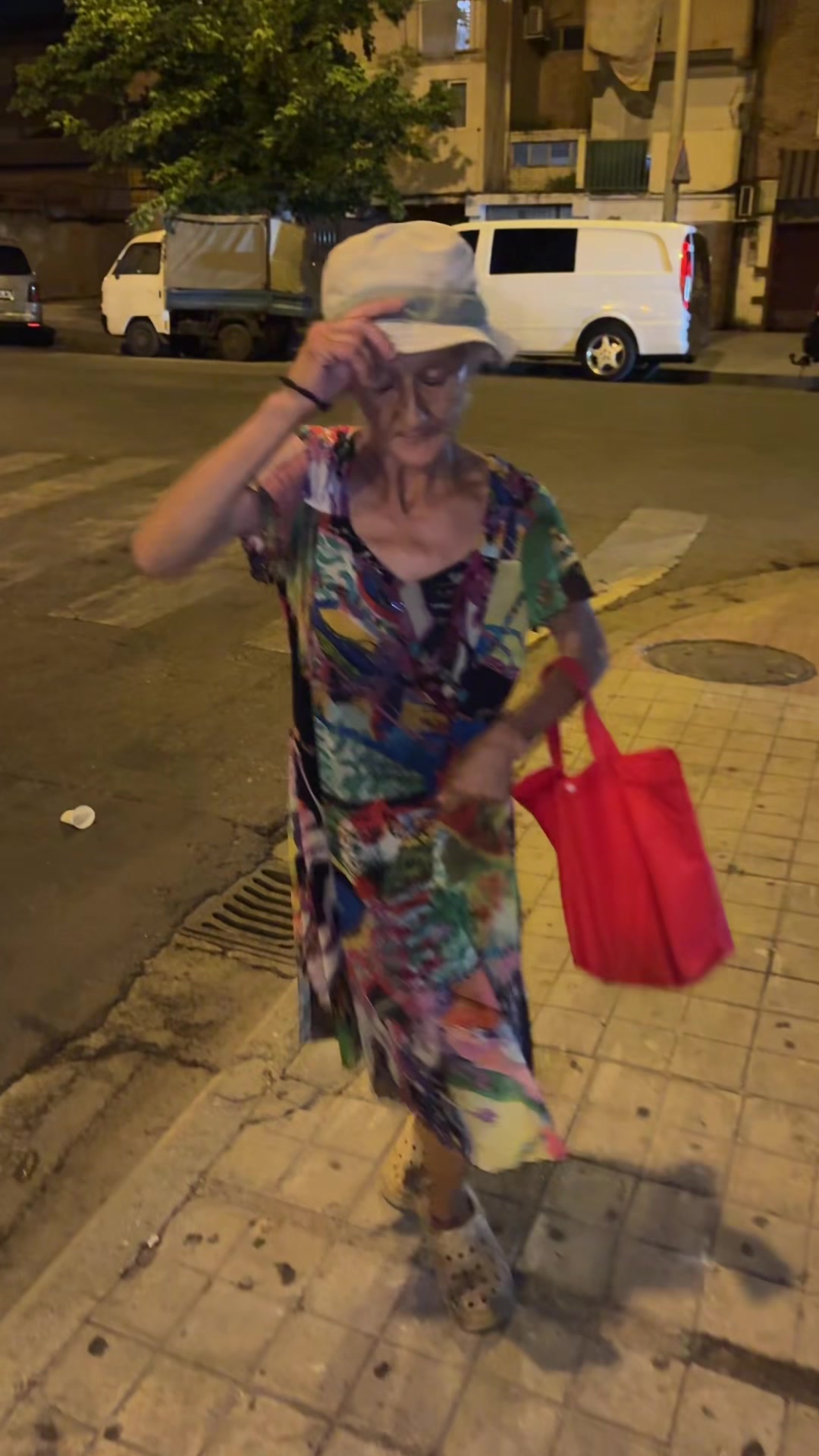 @Alba