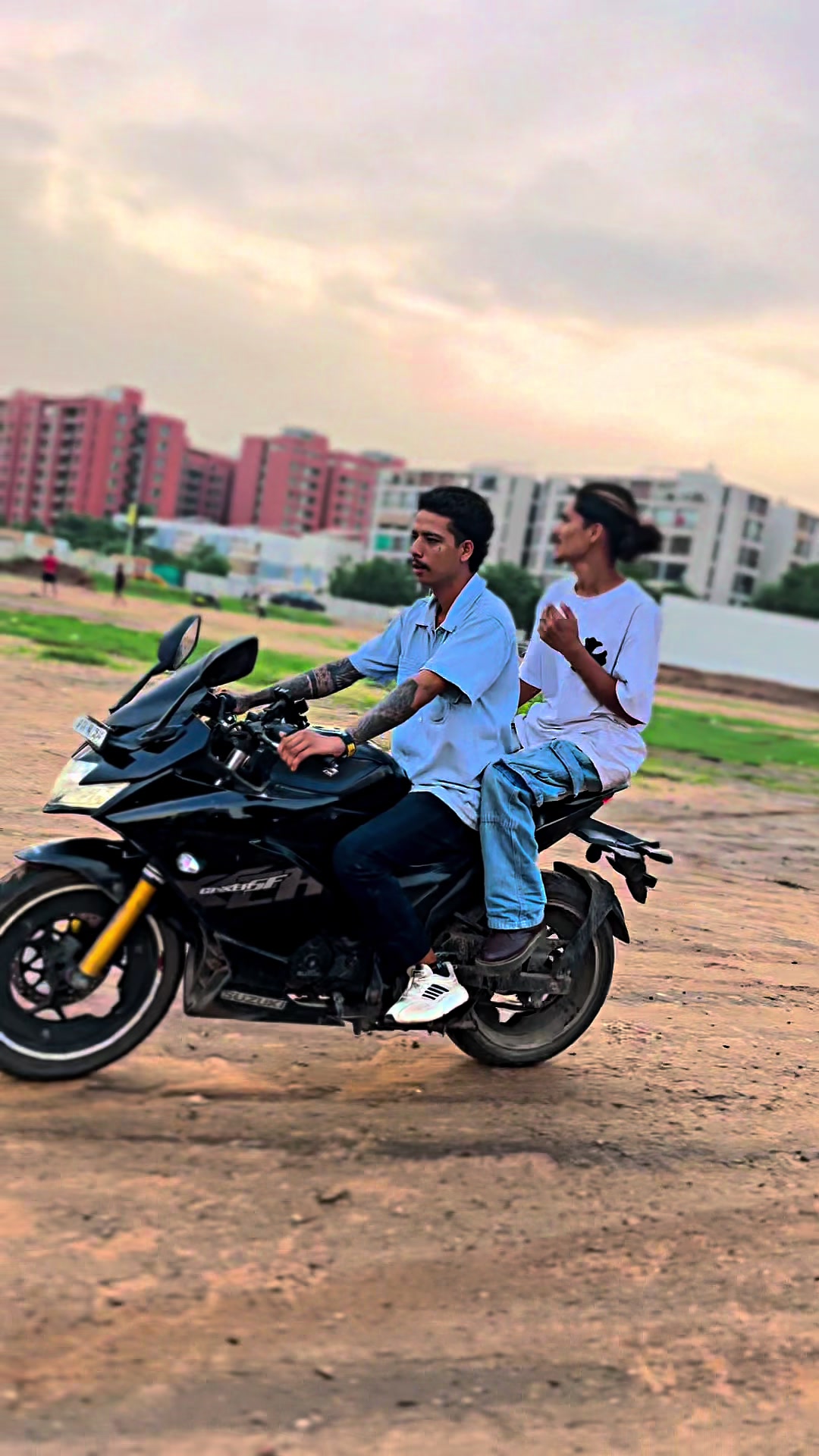 @Aakash Soni23