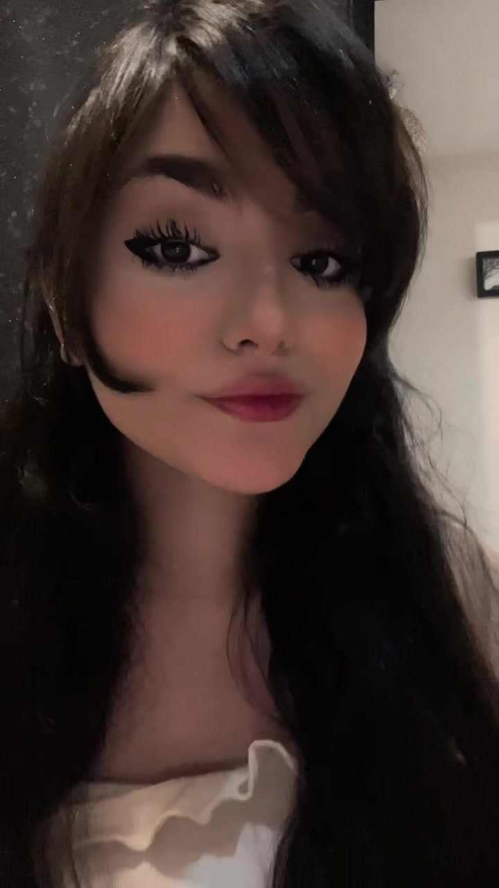 @nazlitologar