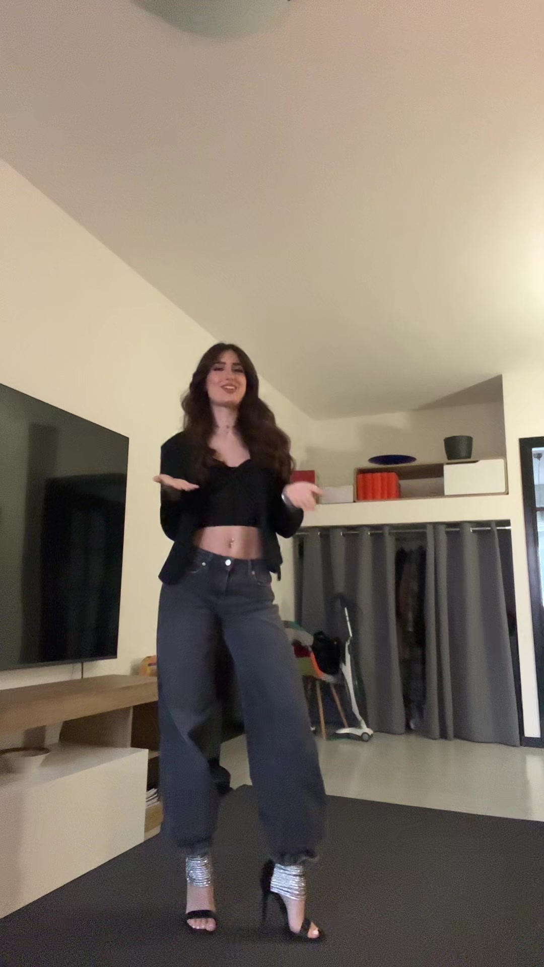 @VV