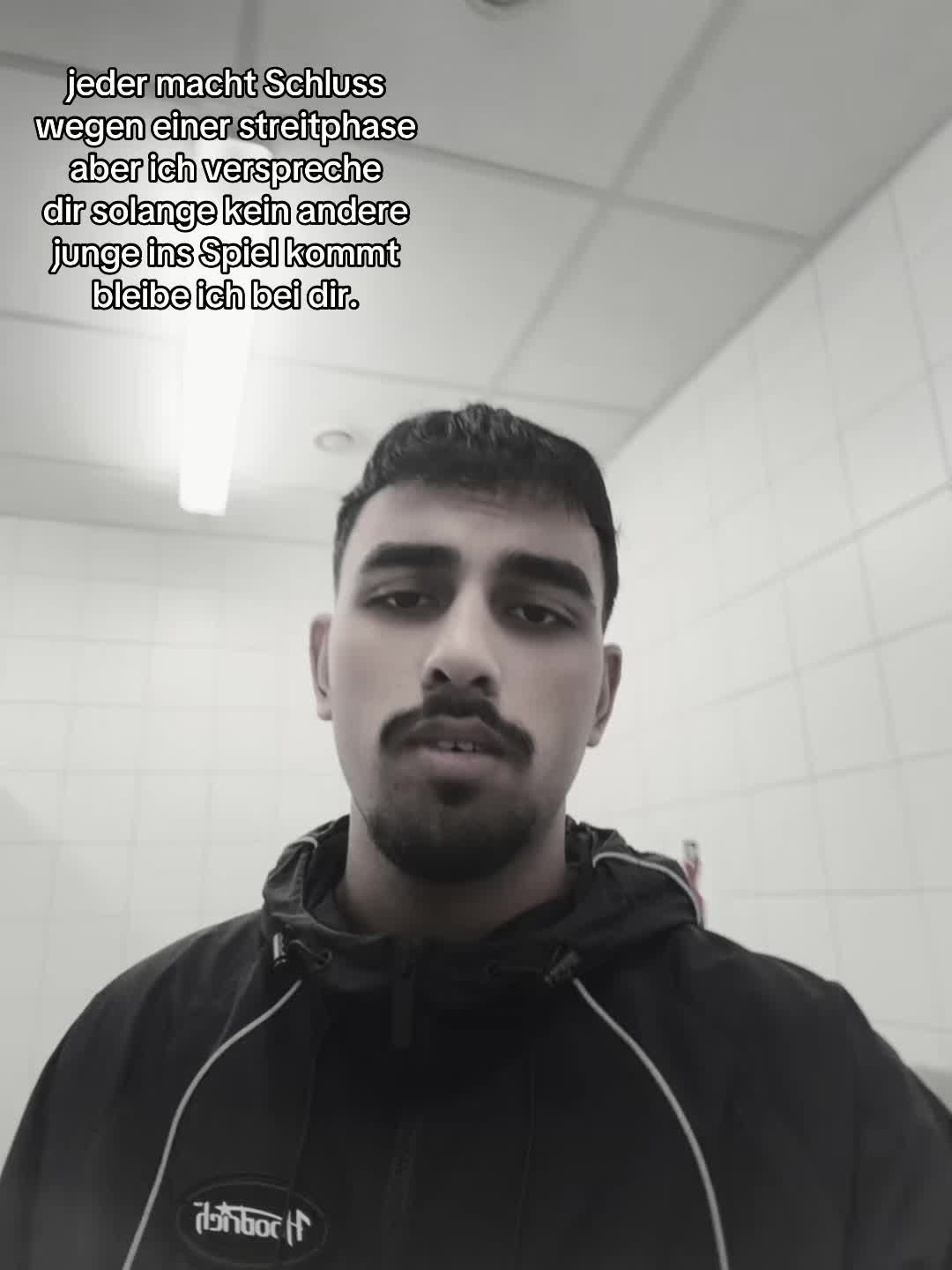 @𐱅𐰇𐰼𐰰 🐺