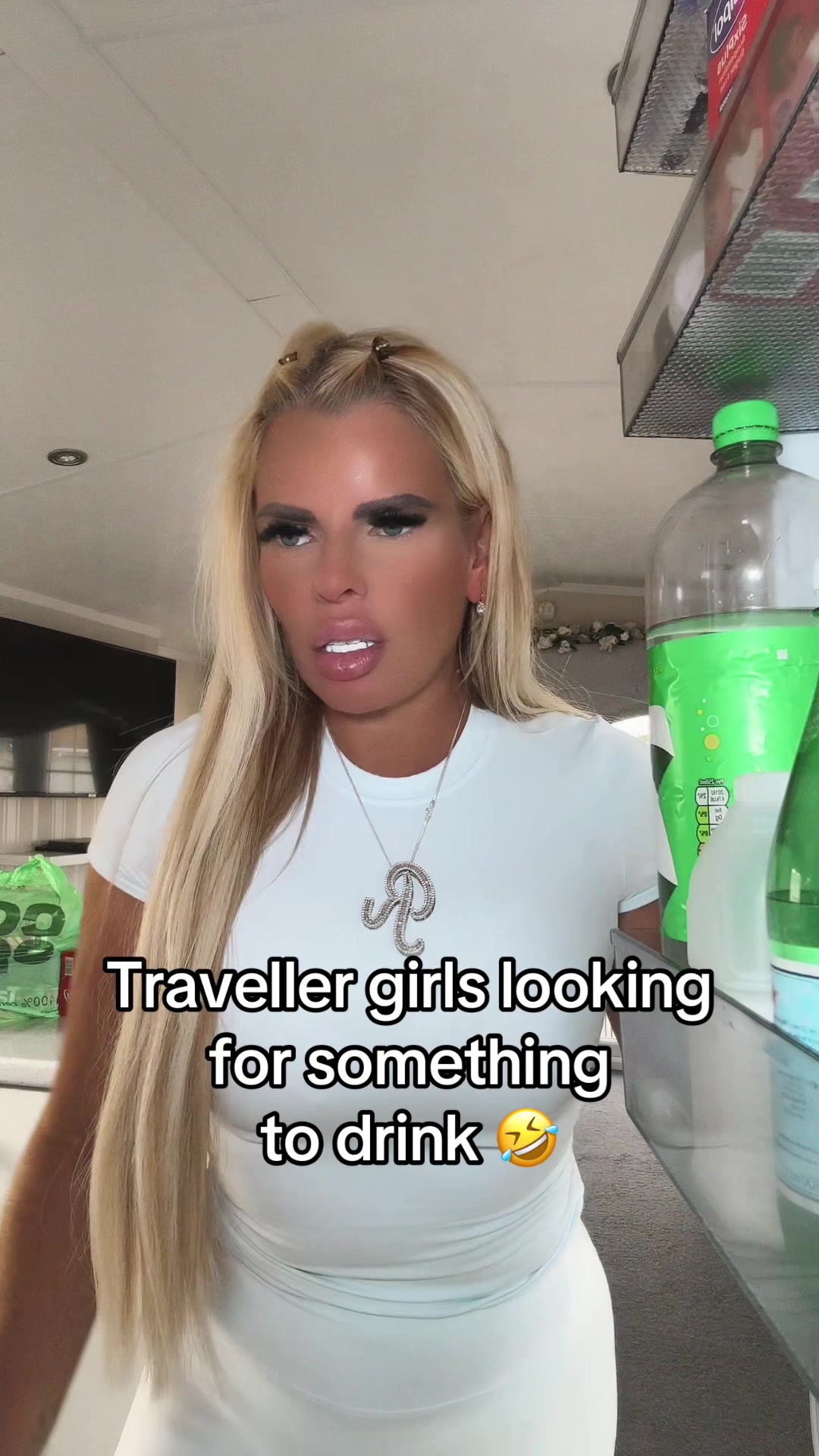 @The crazy blonde
