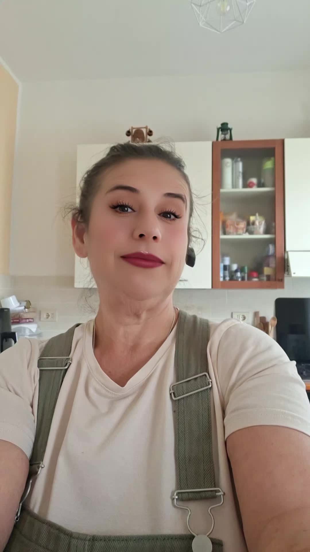 @Elle Liana