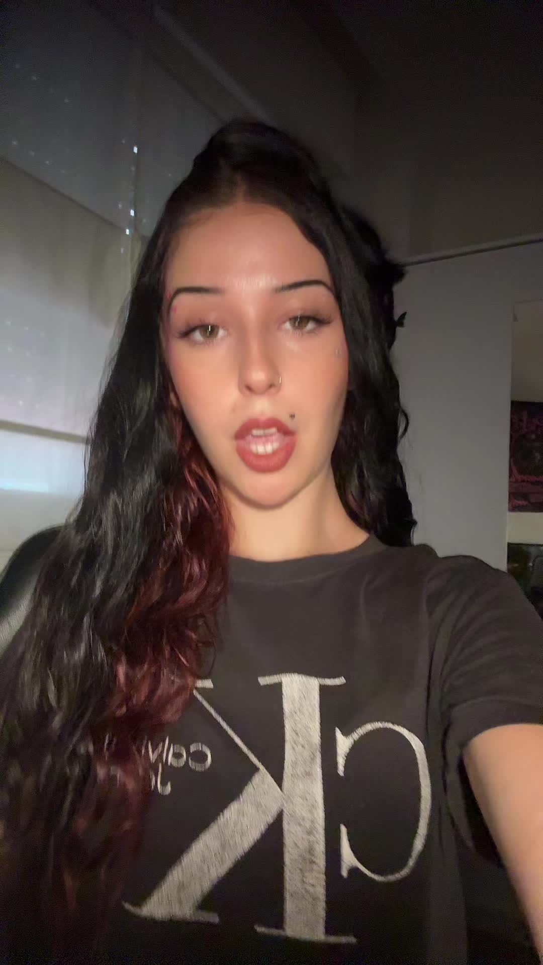 @valeryyvatovola