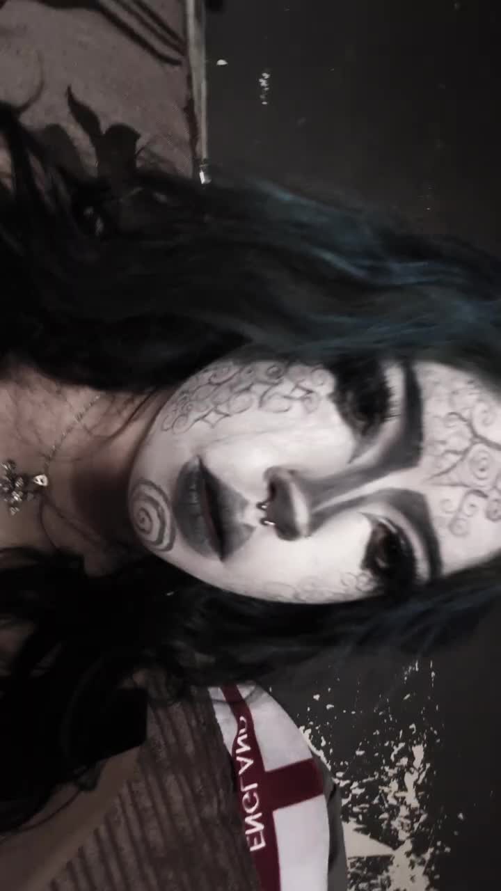 @annaisdizzy09
