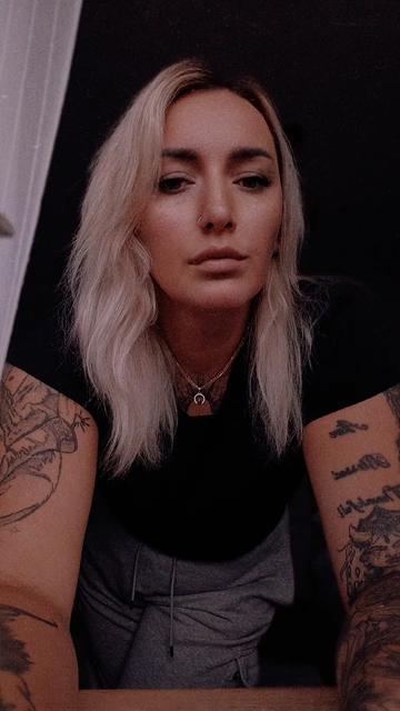 @AURÈ