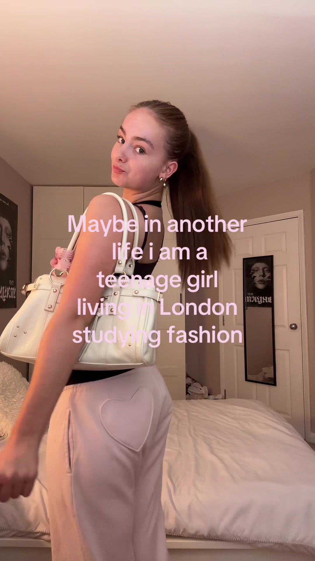 @lily