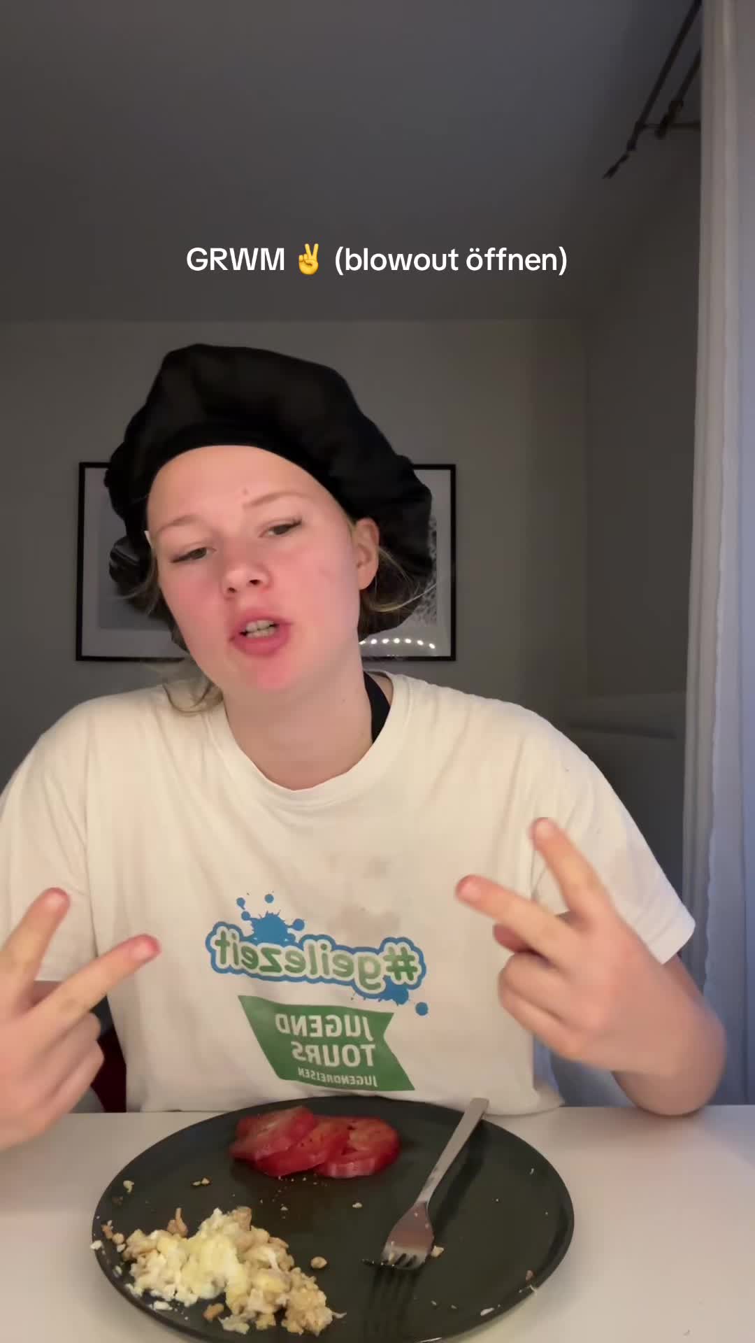 @nicole