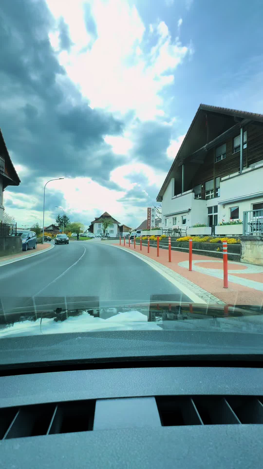 @TatuSwiss🇨🇭❤️🇳🇵