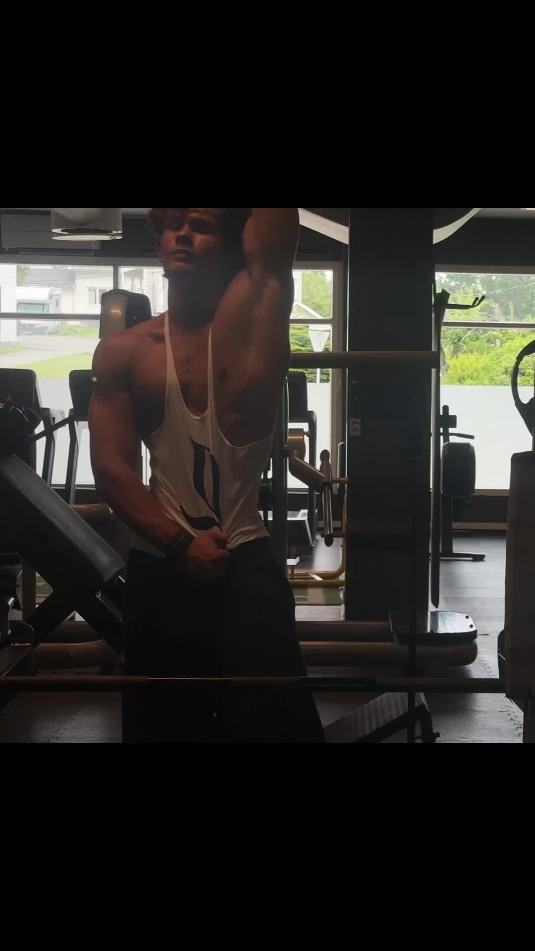 @Ludvikgoesgym