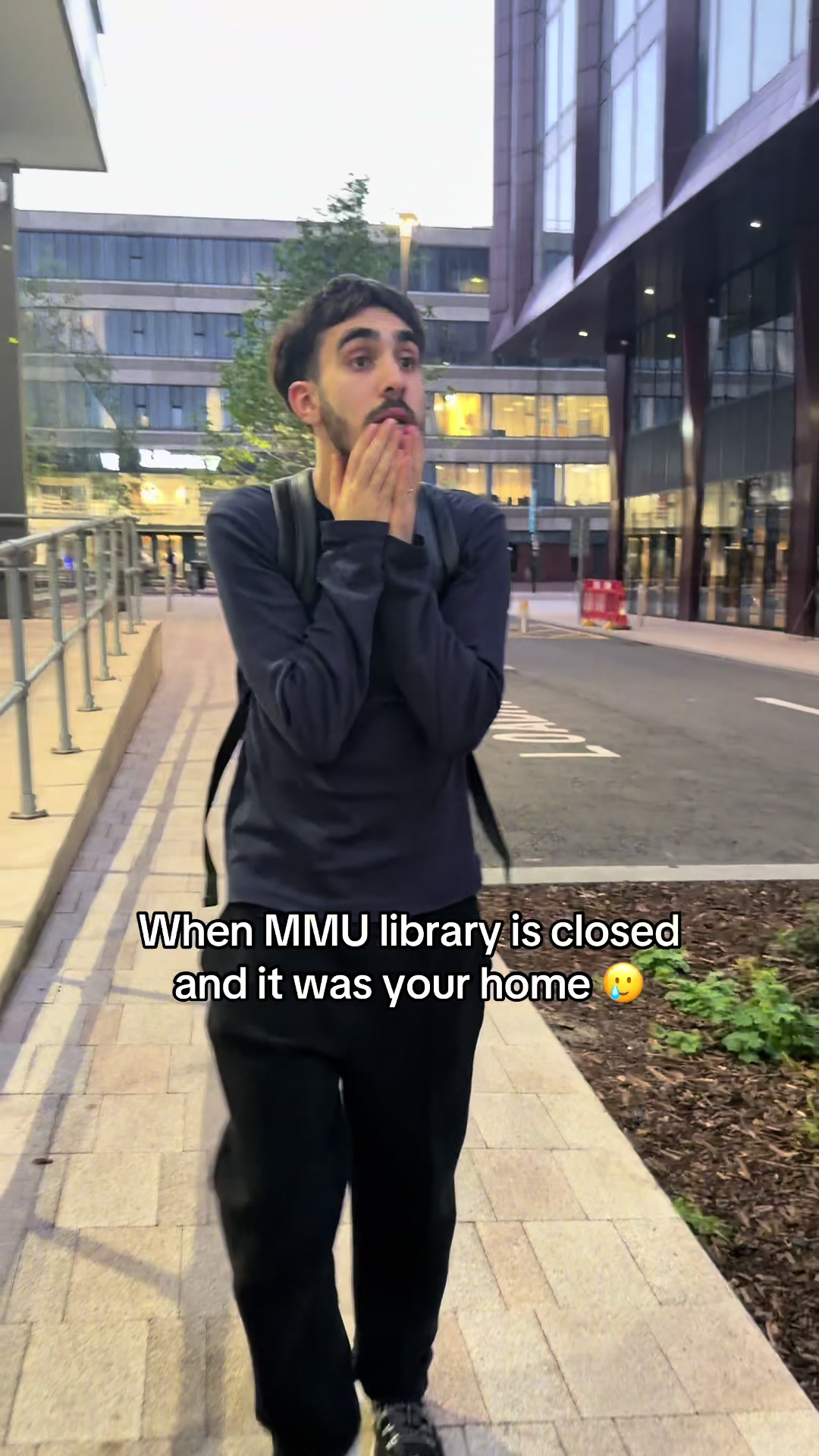 @Aimn