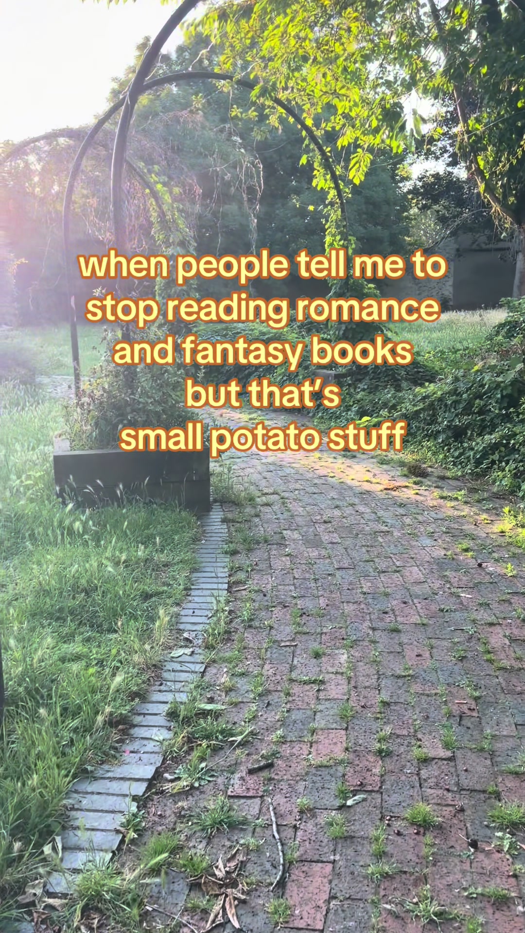 @Neha🍉Fantasy & Romance Author