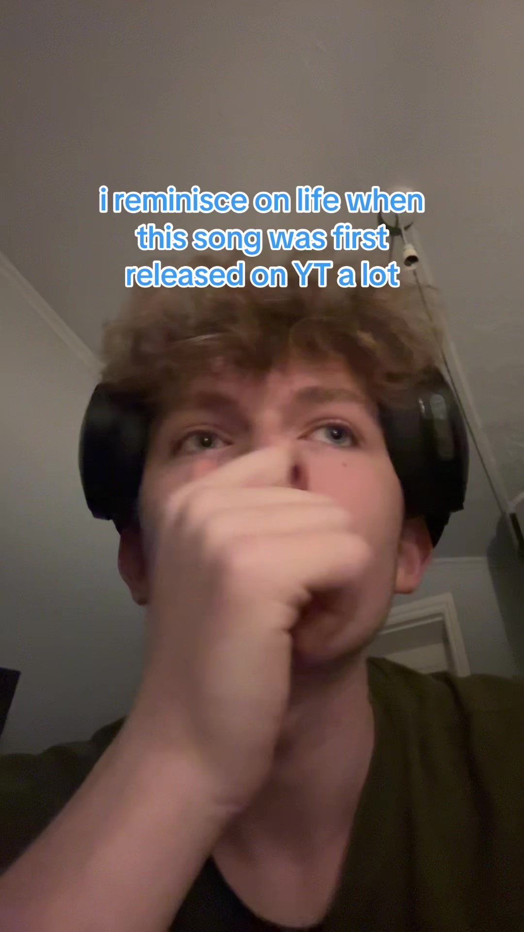 @deeceyy