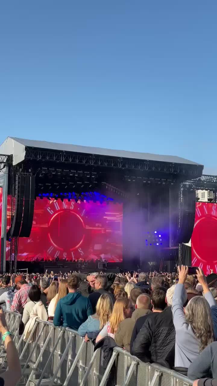 @𝙲𝚑𝚛𝚒𝚜𝚝𝚒𝚗𝚎𝙼𝚊𝚛𝚒𝚎