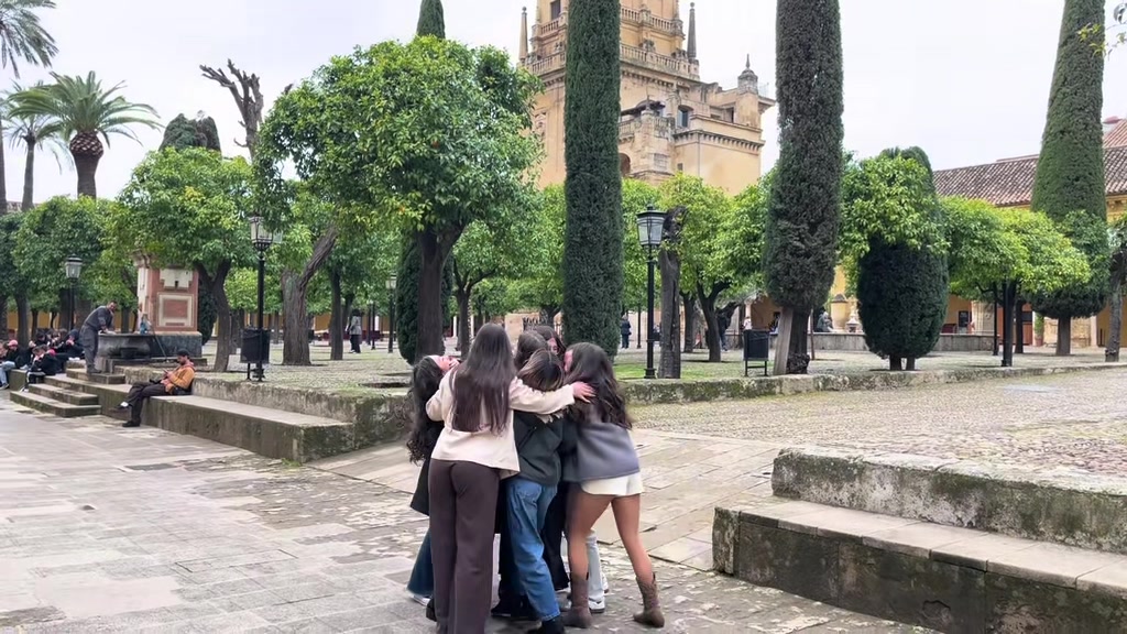@Inés