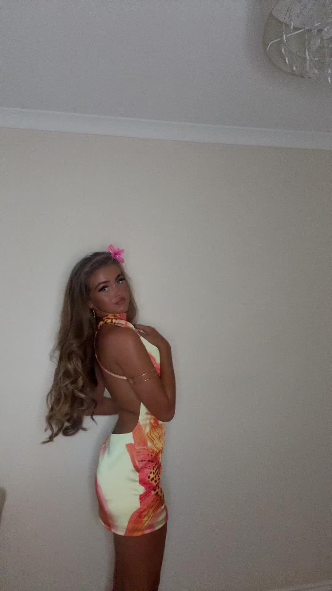 @👸🏽