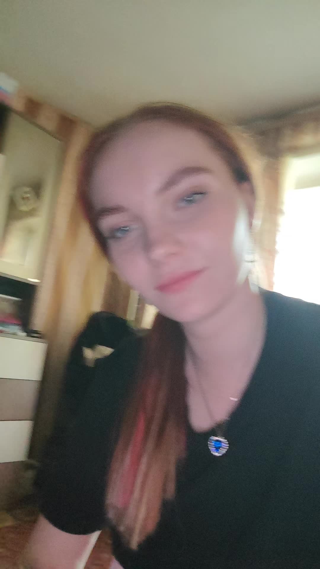 @лисёнок 😈