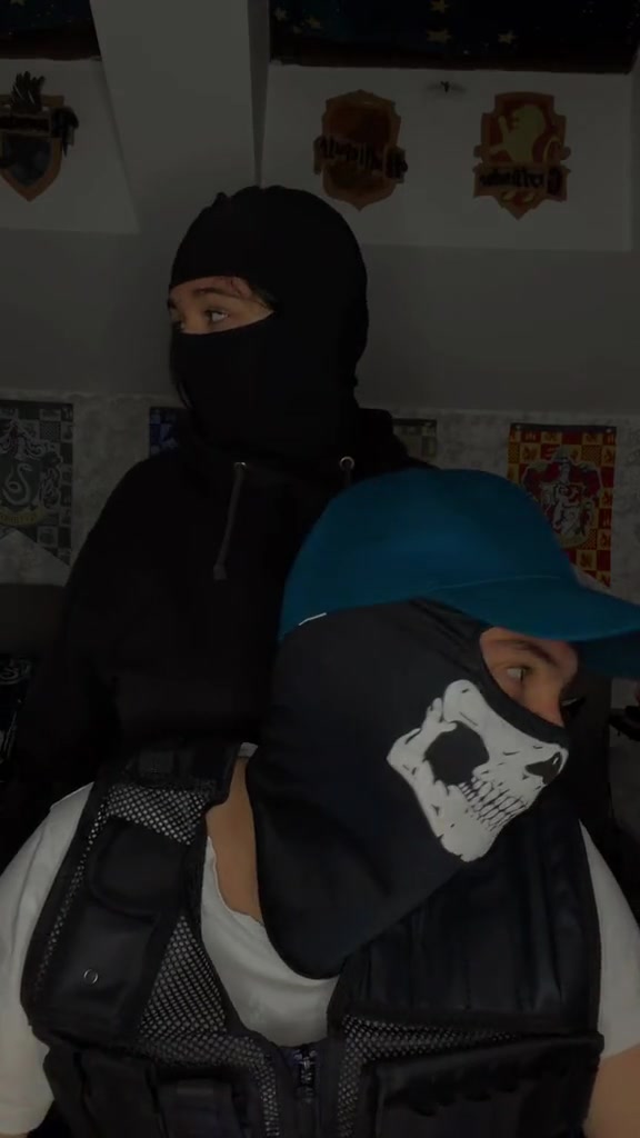 @𝙍𝑨𝑽𝑬𝑵