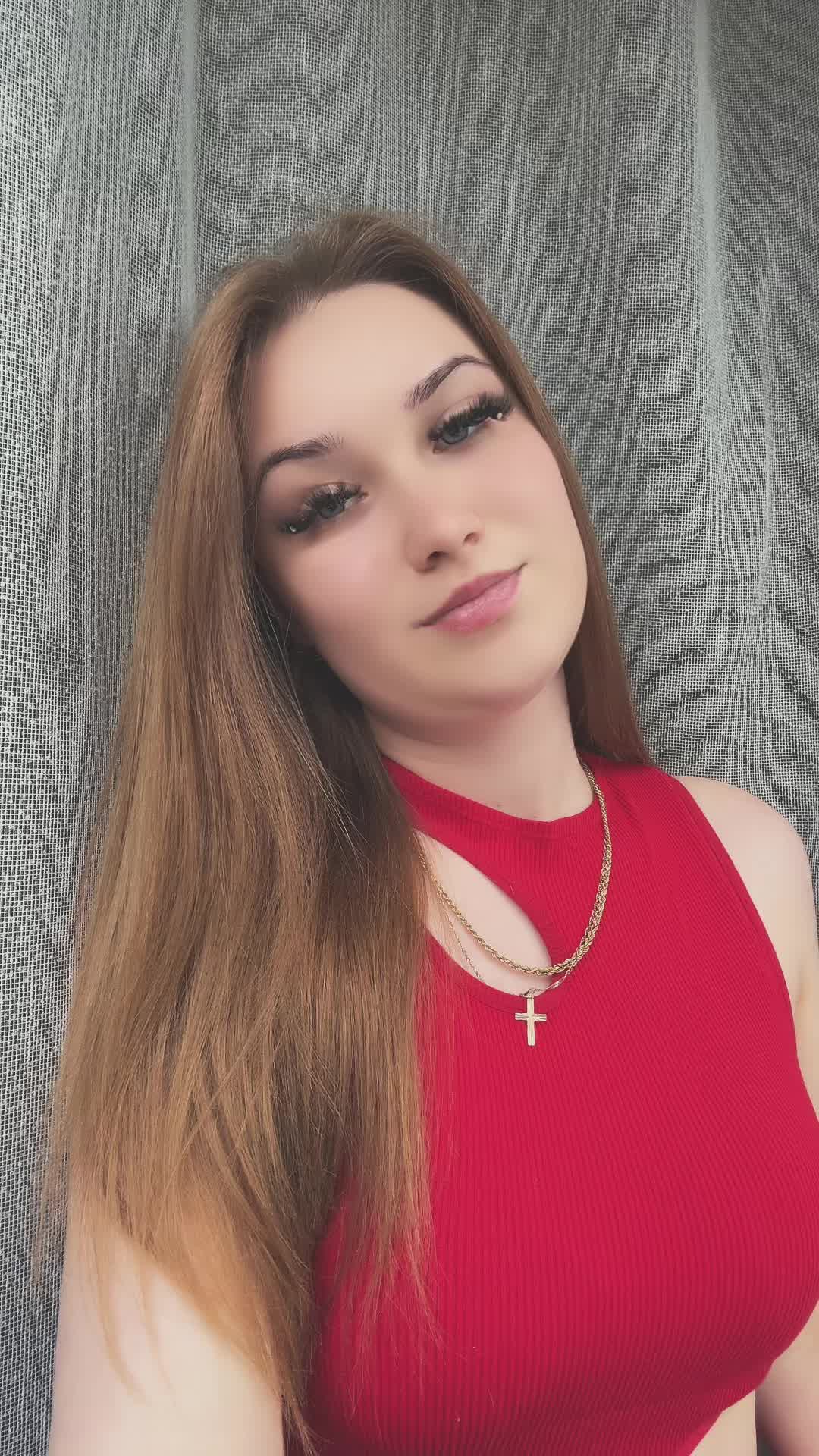 @liviakrjcz&aacute;r30