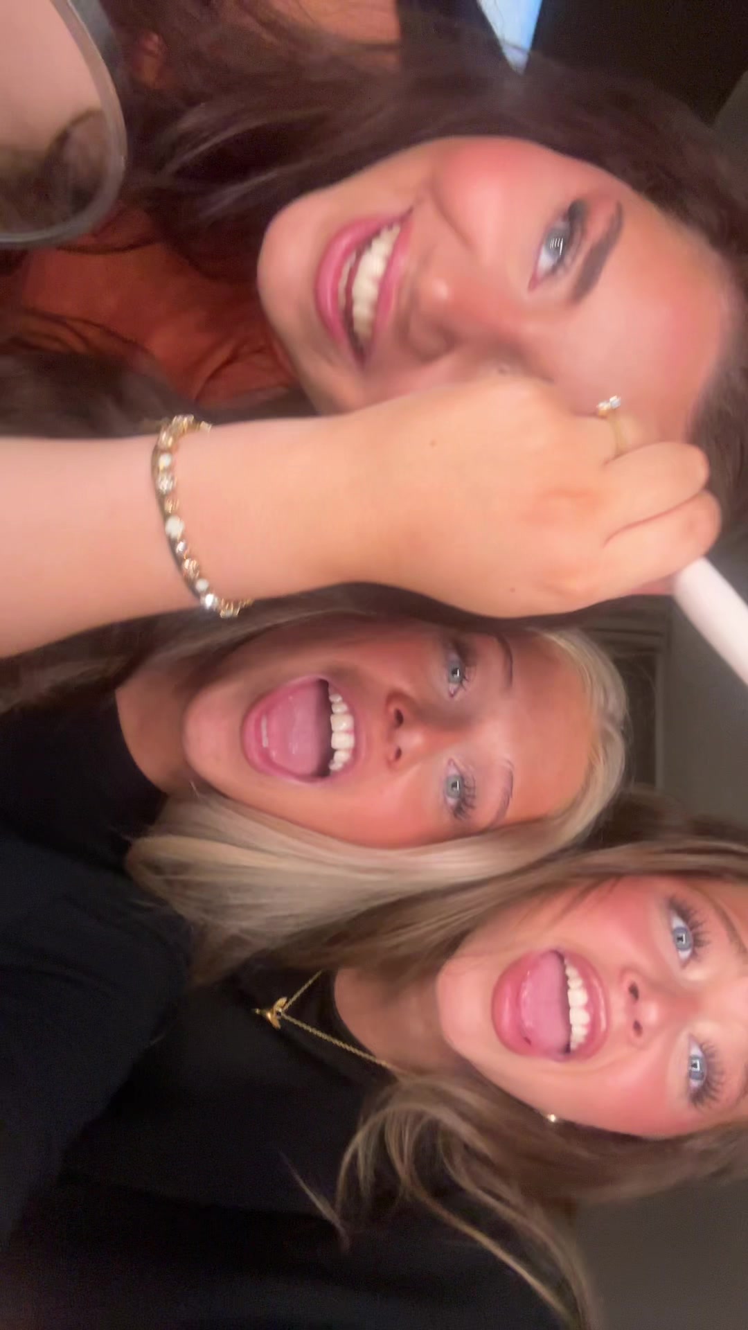 @Stinas Bffs