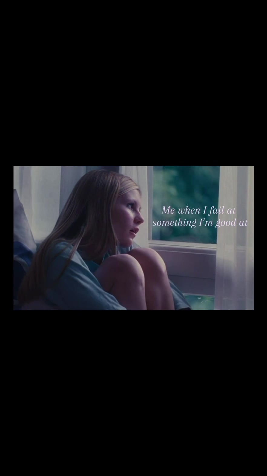 @𝒞𝓁𝒶𝓇𝒶‧₊&deg;