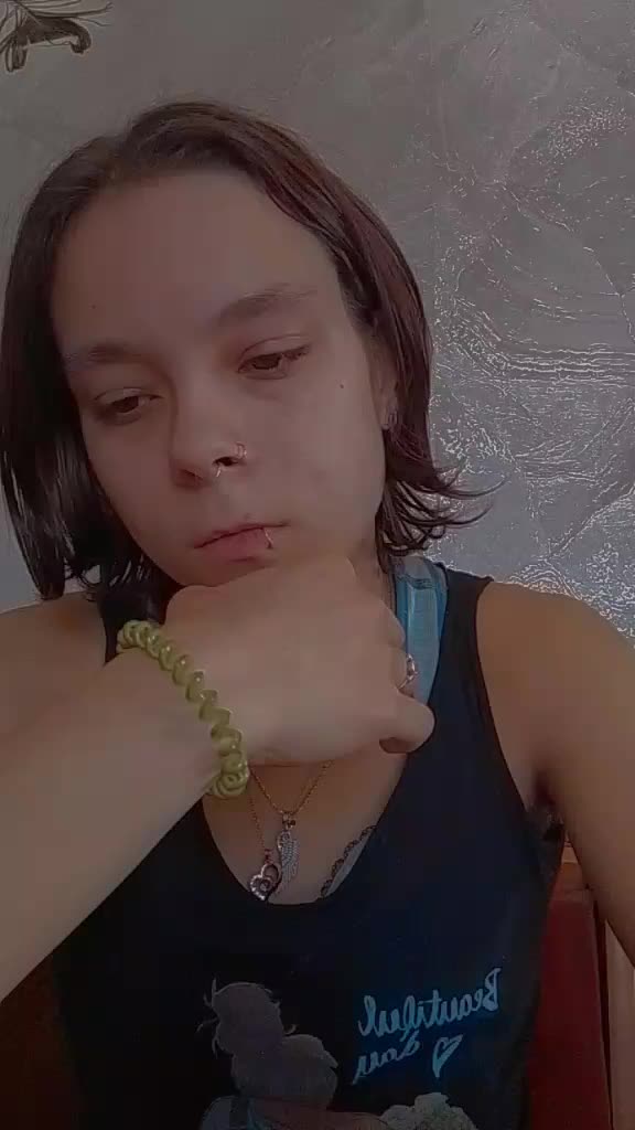 @Разбитая Девочка💔😈
