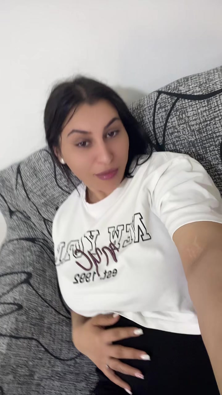 @Iulia✨