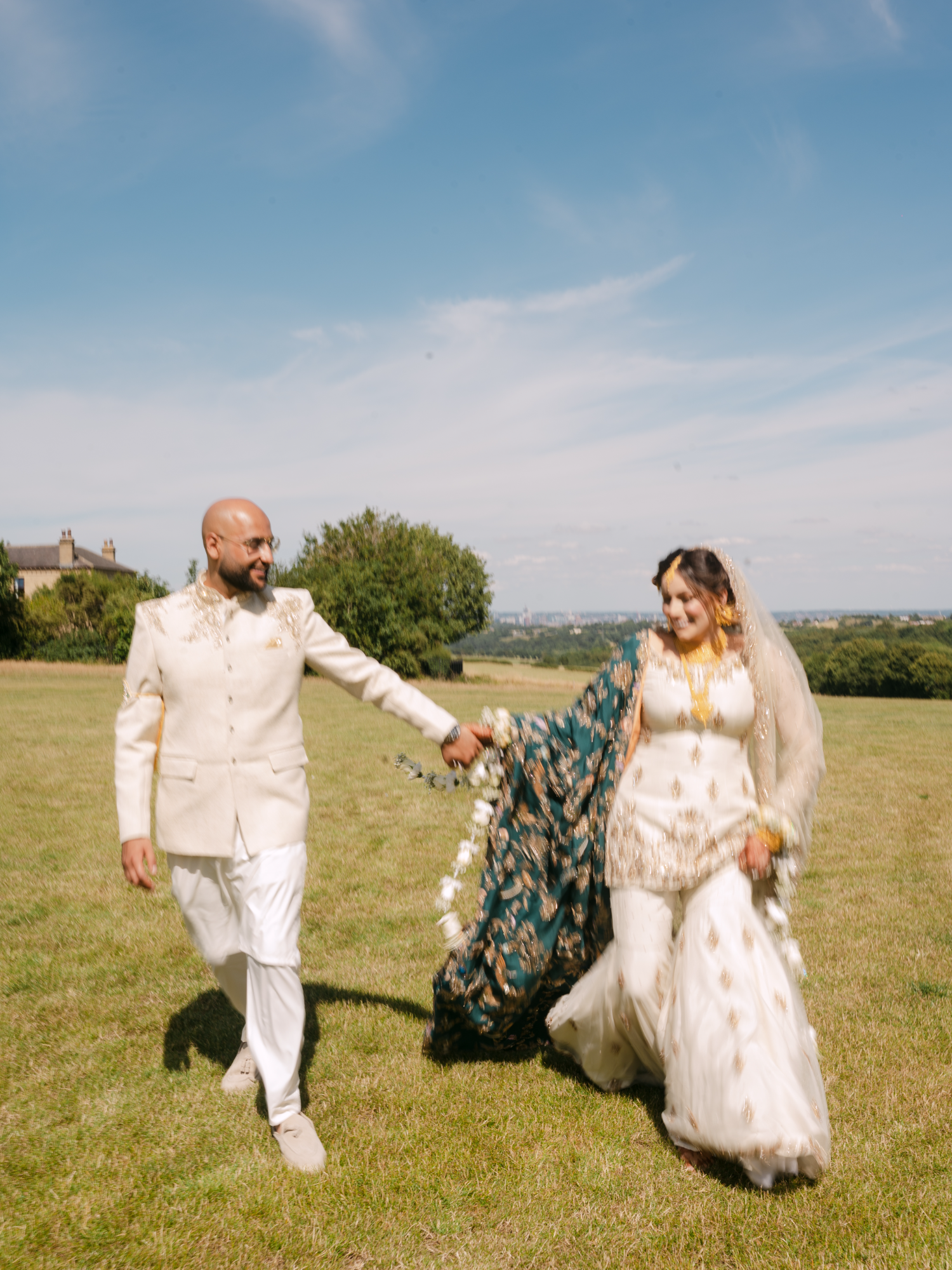 @UniqueFilms.co.uk