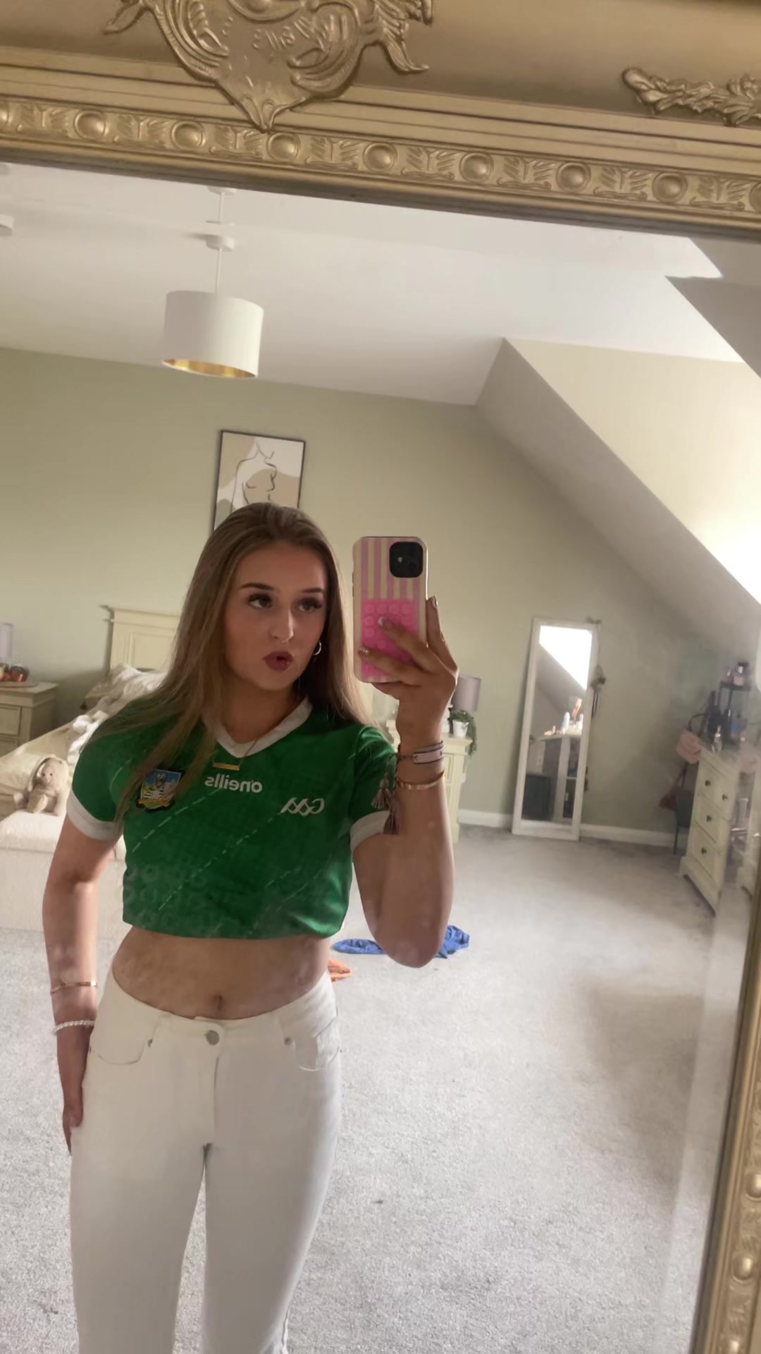 @𝓔𝓶𝓲𝓵𝔂 𝓡𝓸𝓼𝓮💞