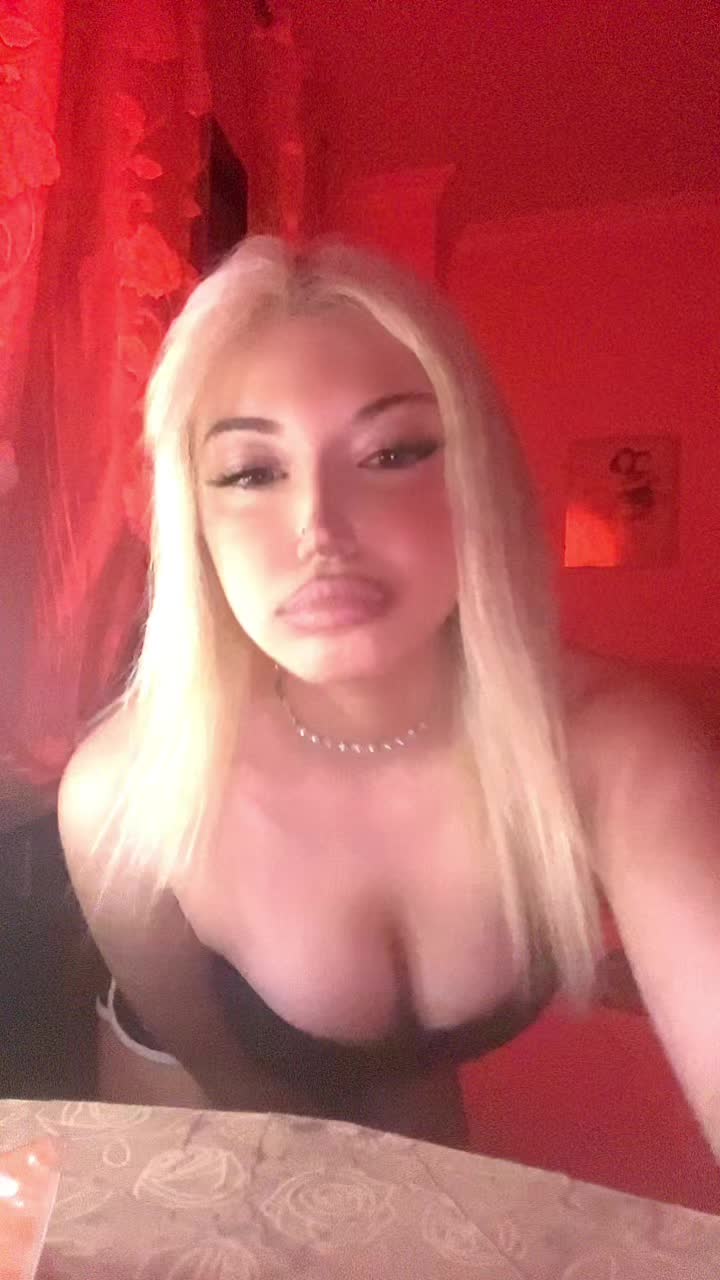 @𝖇𝖆𝖗𝖇𝖎𝖊