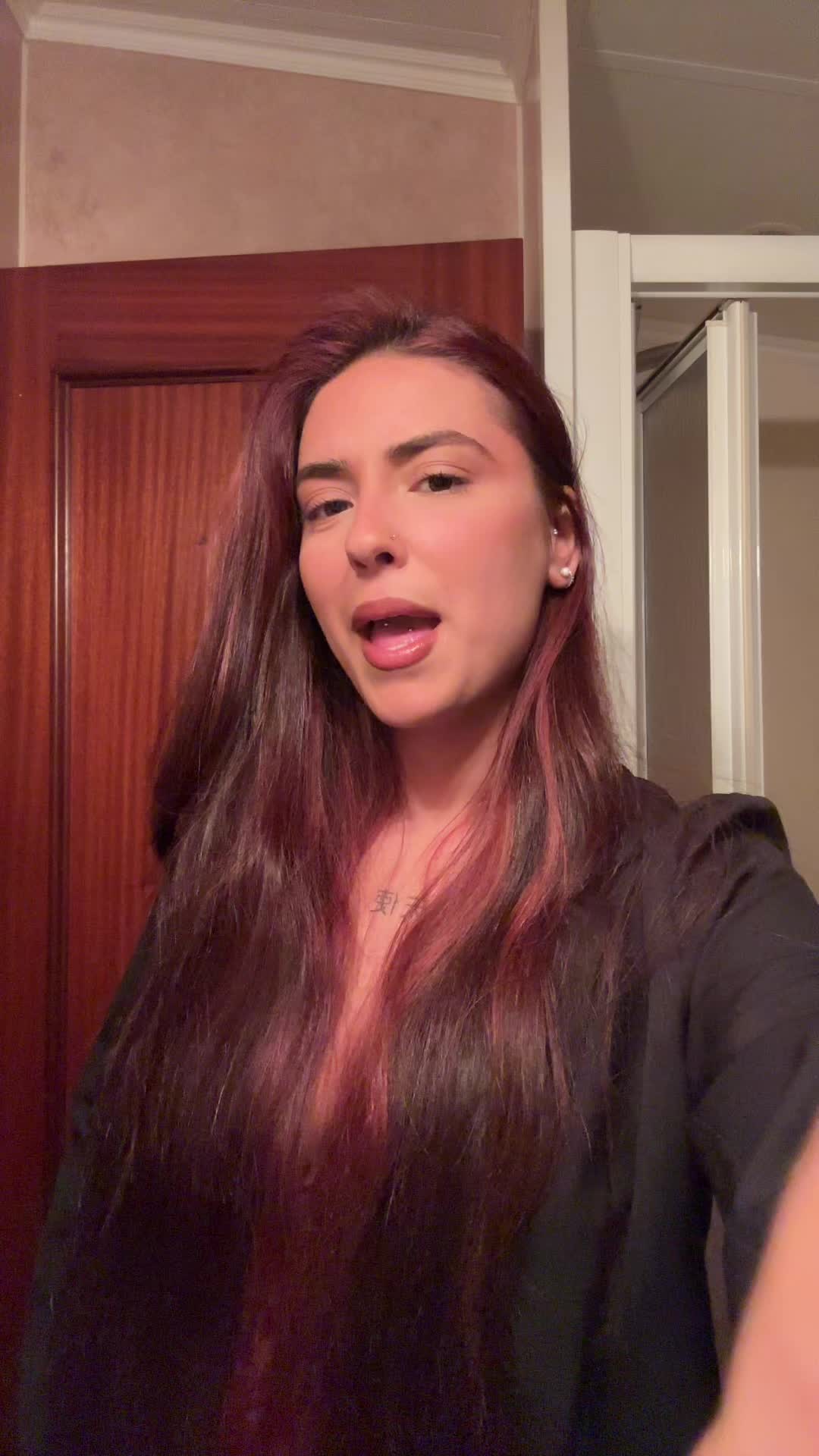 @Claudia Calvar
