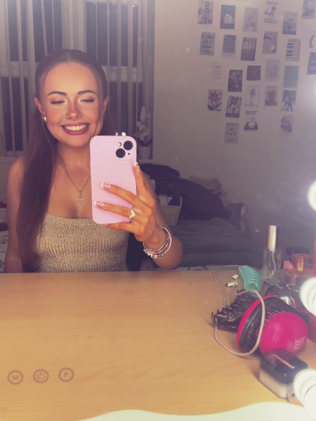 @clarazspam_