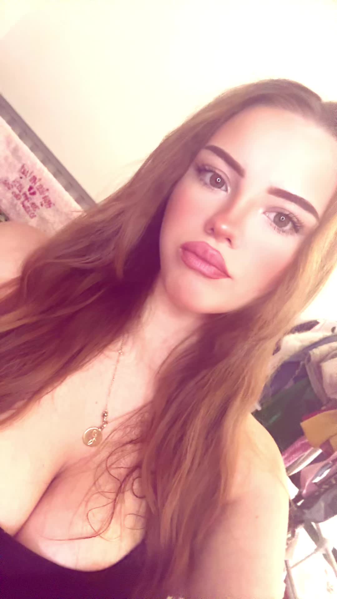 @yourfave.c