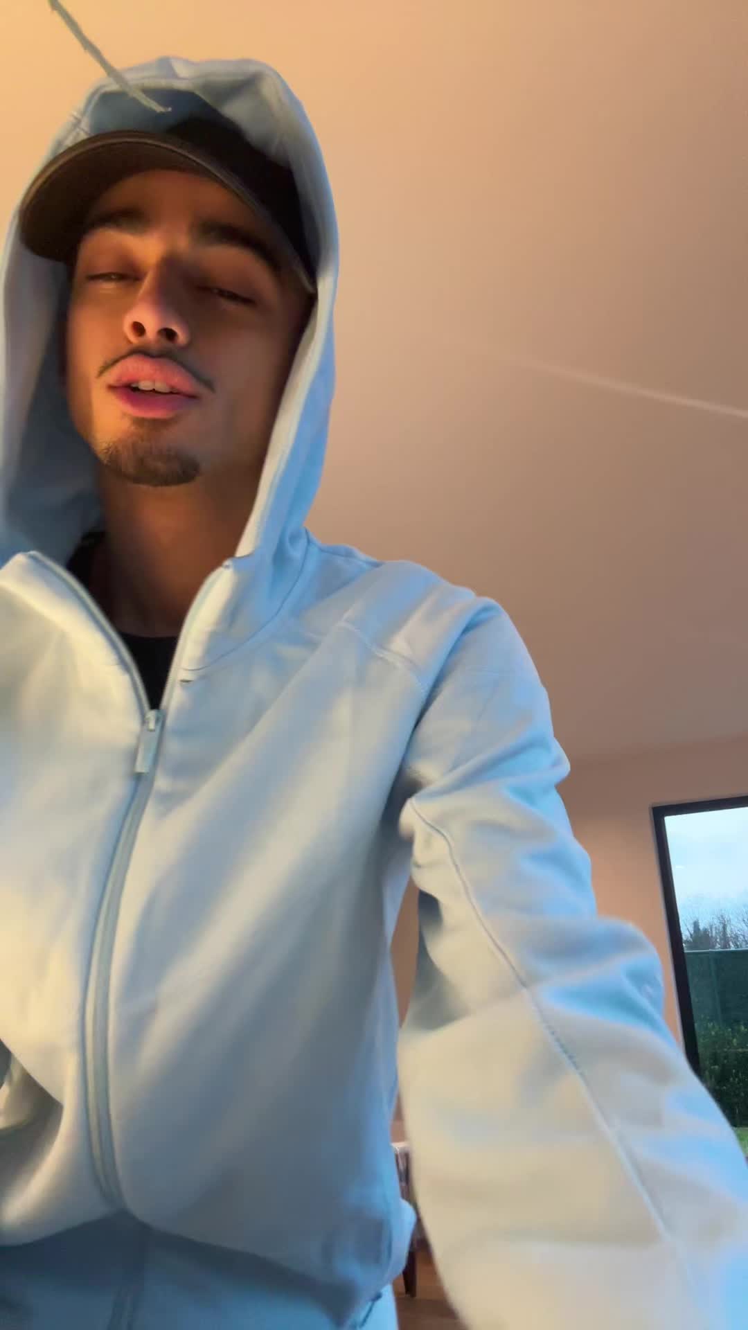 @notanouar