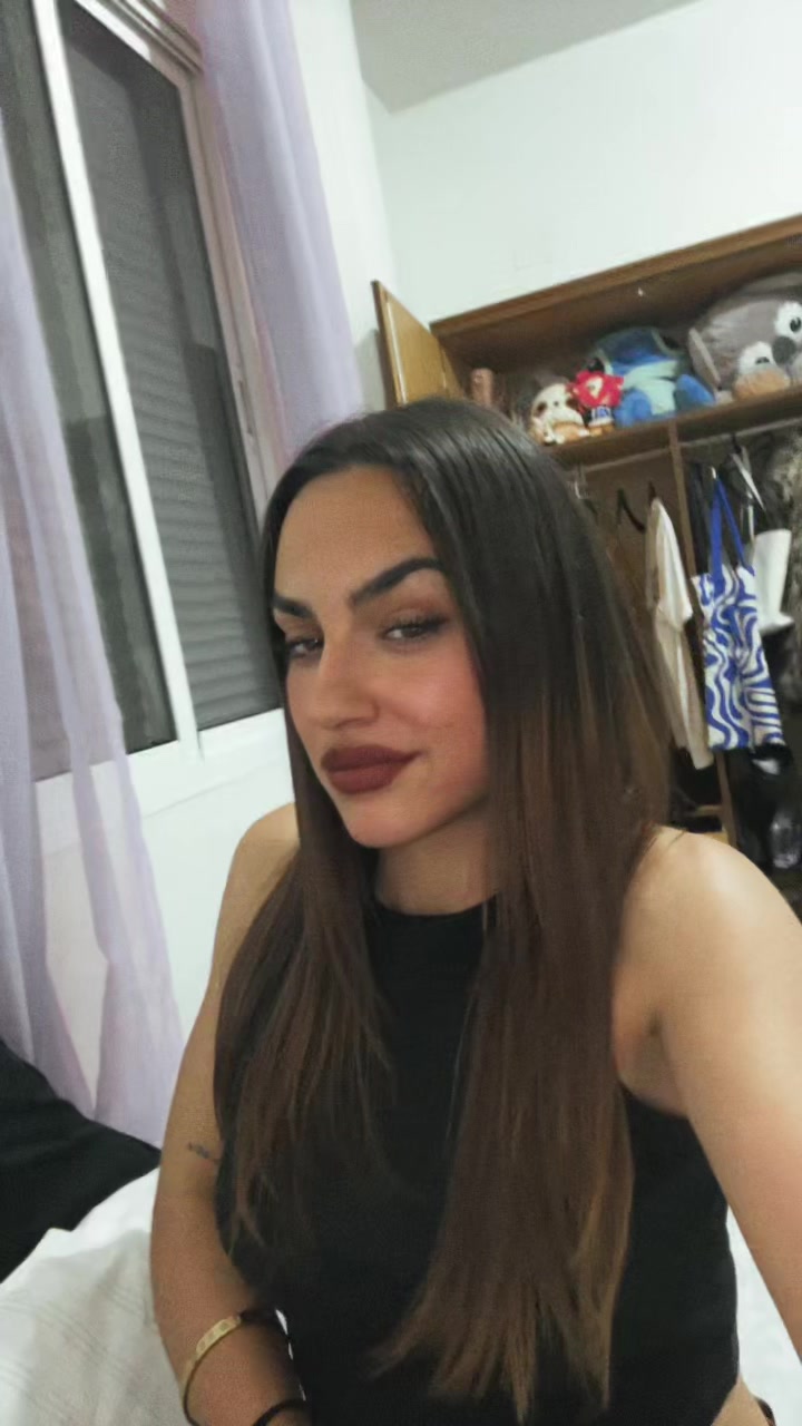 @useeer86798