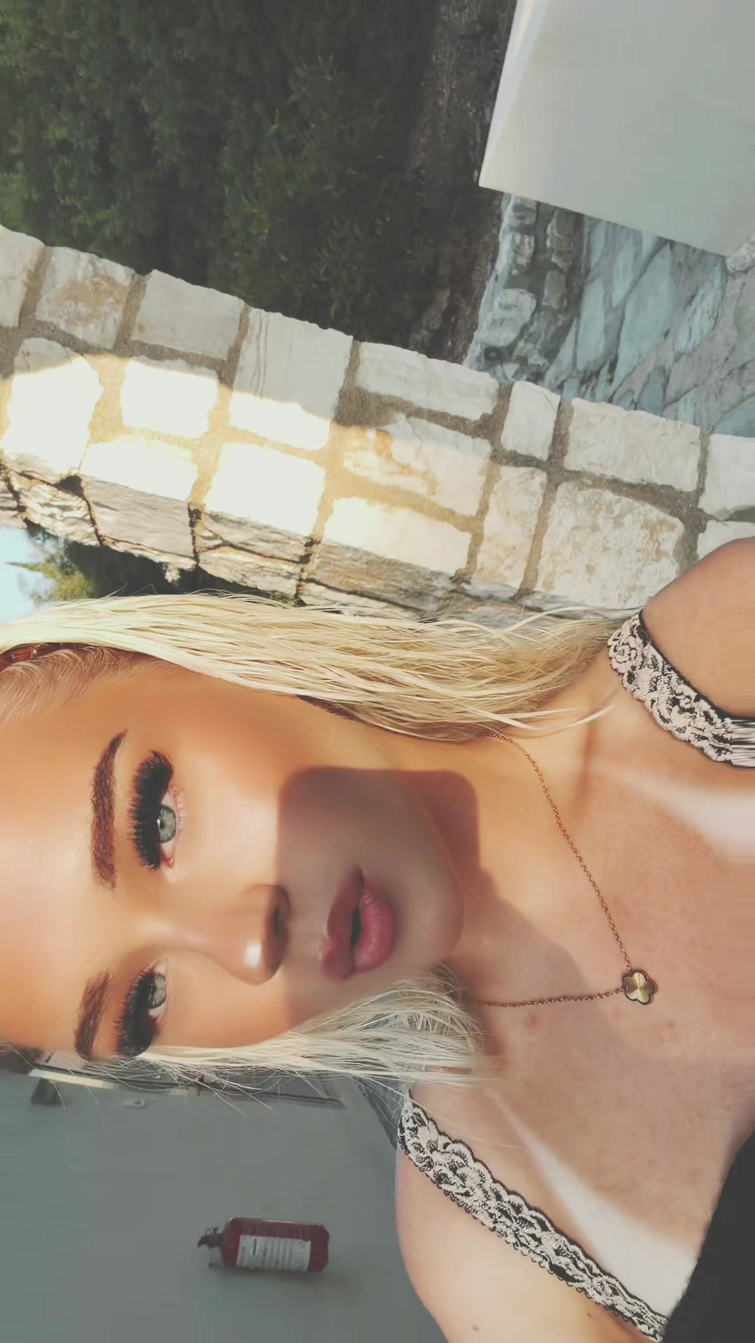 @🌺𝐍𝐢𝐤𝐤𝐢🌺