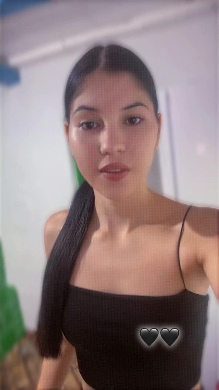 @🎀Elena🎀