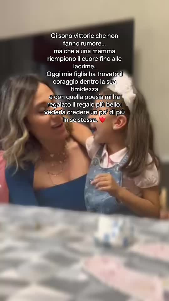 @AdeleValentino