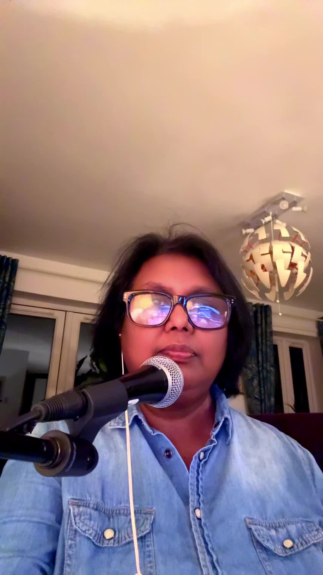 @SS🎤Gee🎶🇬🇧❤️🇱🇰