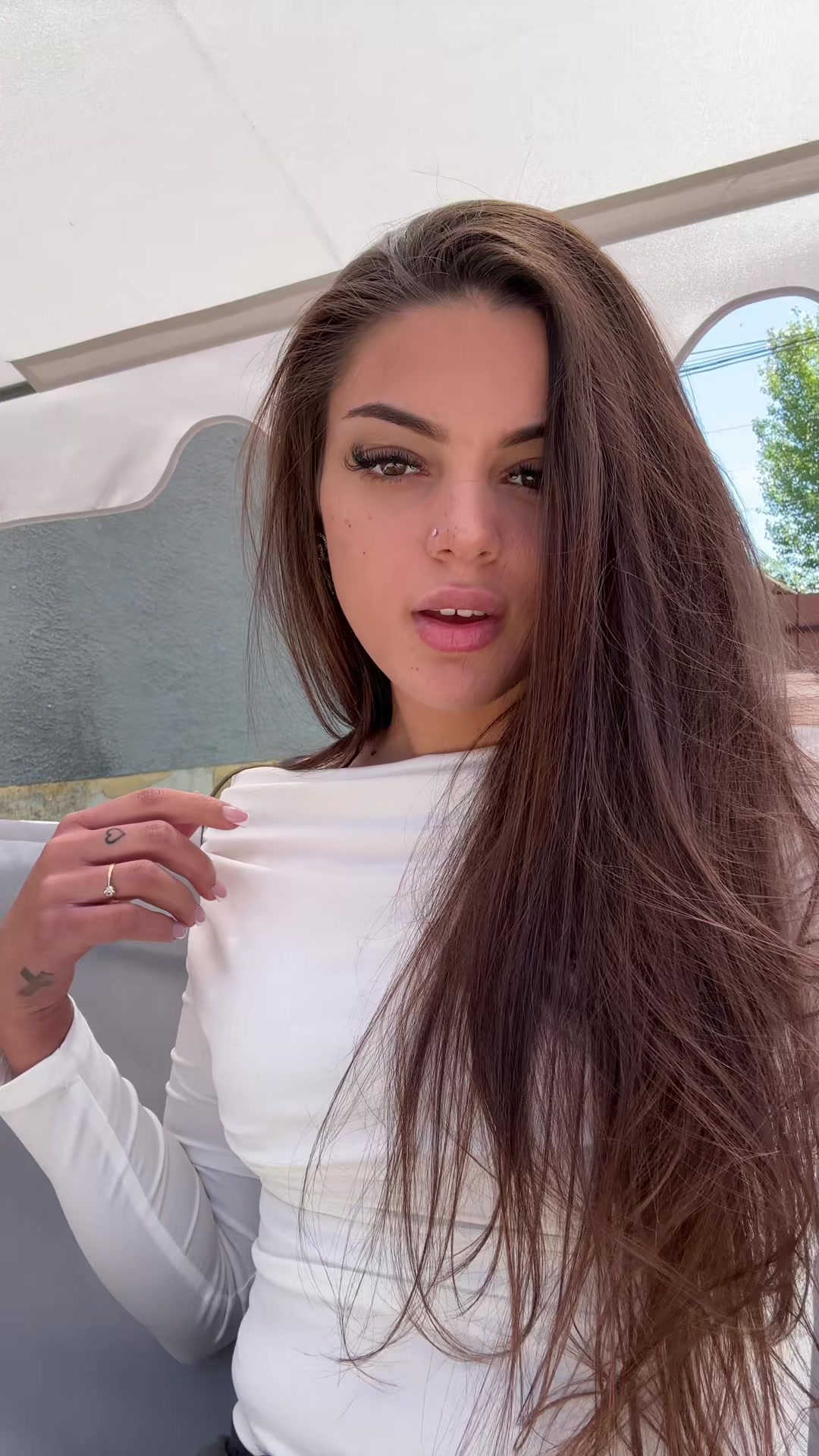 @Karolina Karolina